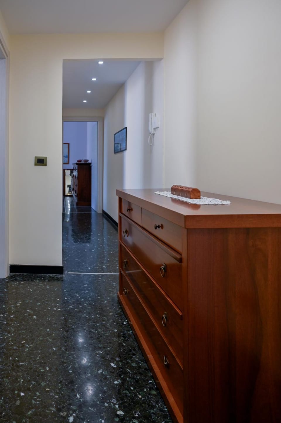 Luan House Apartment in Genoa