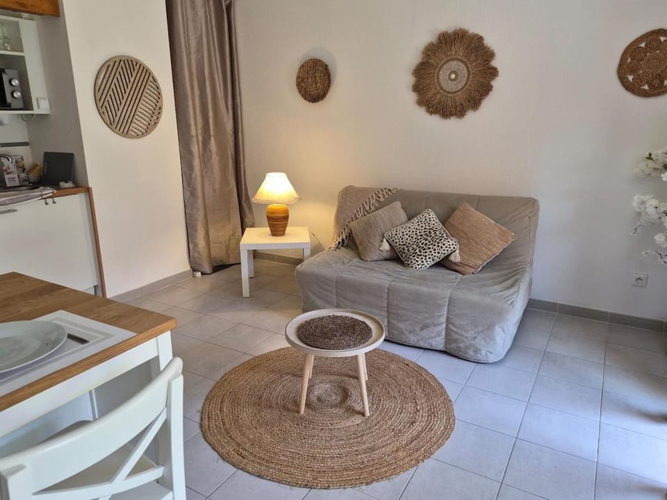 Studio indépendant avec parking privé et sécurisé Apartment in Castelnau-le-Lez