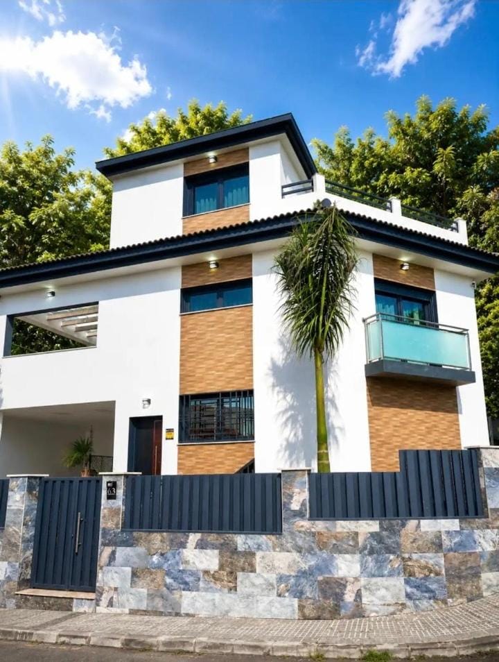 Ivanna Resort House in Valle del Guadalhorce