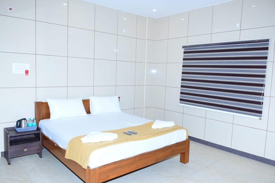 ARS INN and MINI HALL Hotel in Tamil Nadu