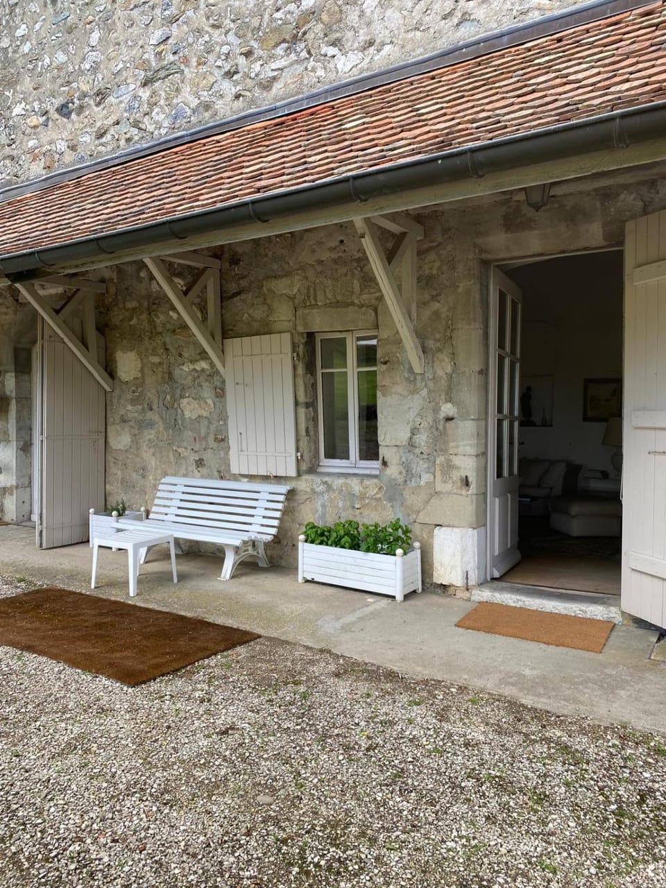 Château de Savigny - Suite Ours Bed and Breakfast in Haute-Savoie