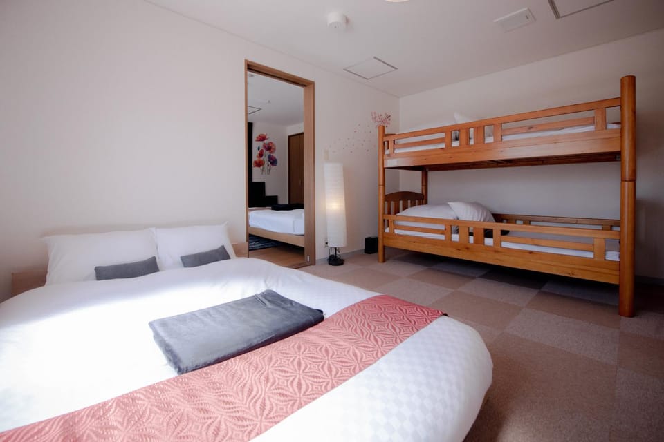 Ponpon Railway House Bed and Breakfast in Kyoto
