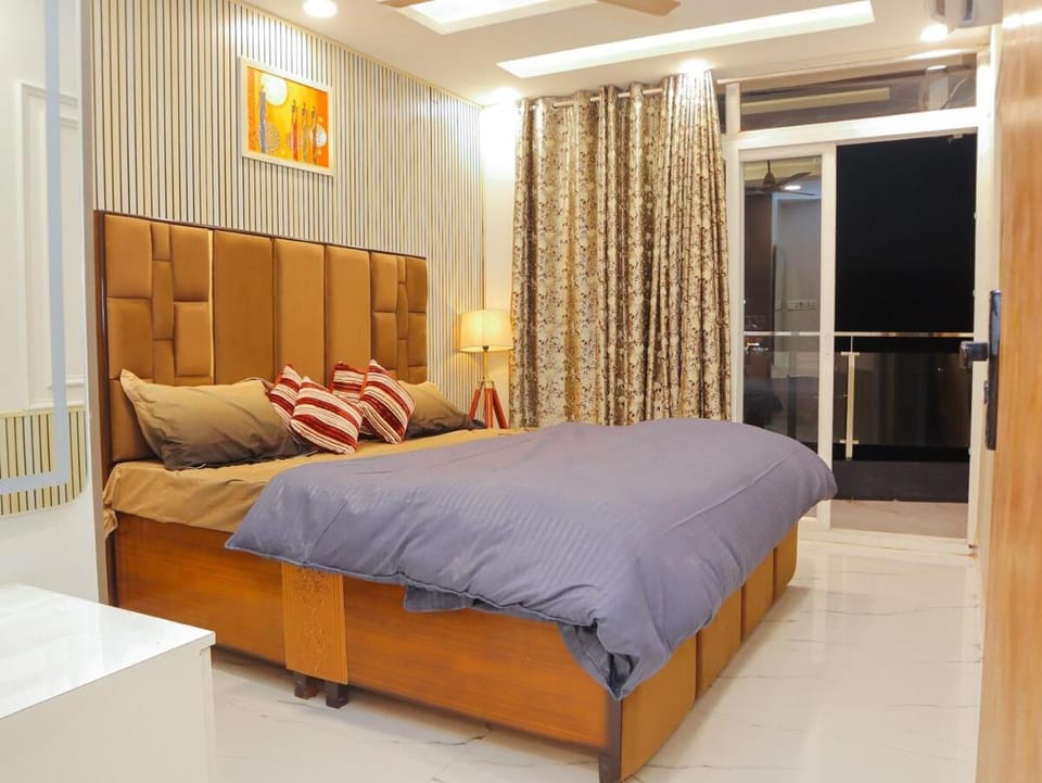 GenZ stays Luxurious flat in dehradun Apartment in Dehradun