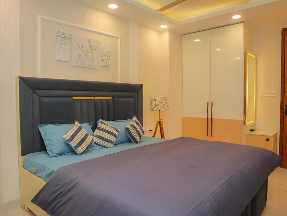 GenZ stays Luxurious flat in dehradun Apartment in Dehradun