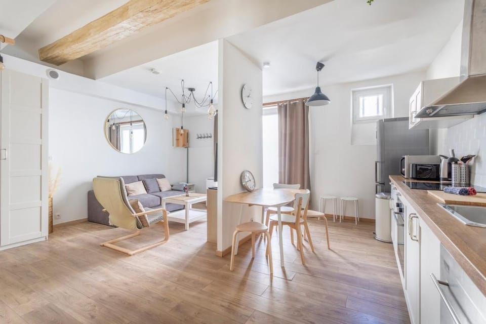 Cozy apartment 14CROI Apartment in Marseille