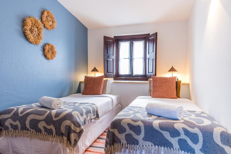 Foral Guest House Bed and Breakfast in Óbidos
