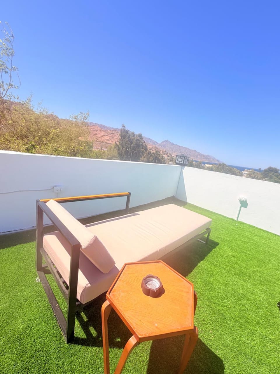 Property building, Patio, Day, Natural landscape, View (from property/room), Seating area, Mountain view