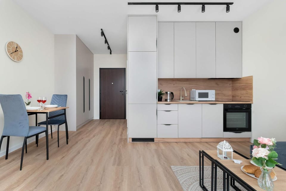 Coffee/tea facilities, Kitchen or kitchenette, dishwasher, oven, stove