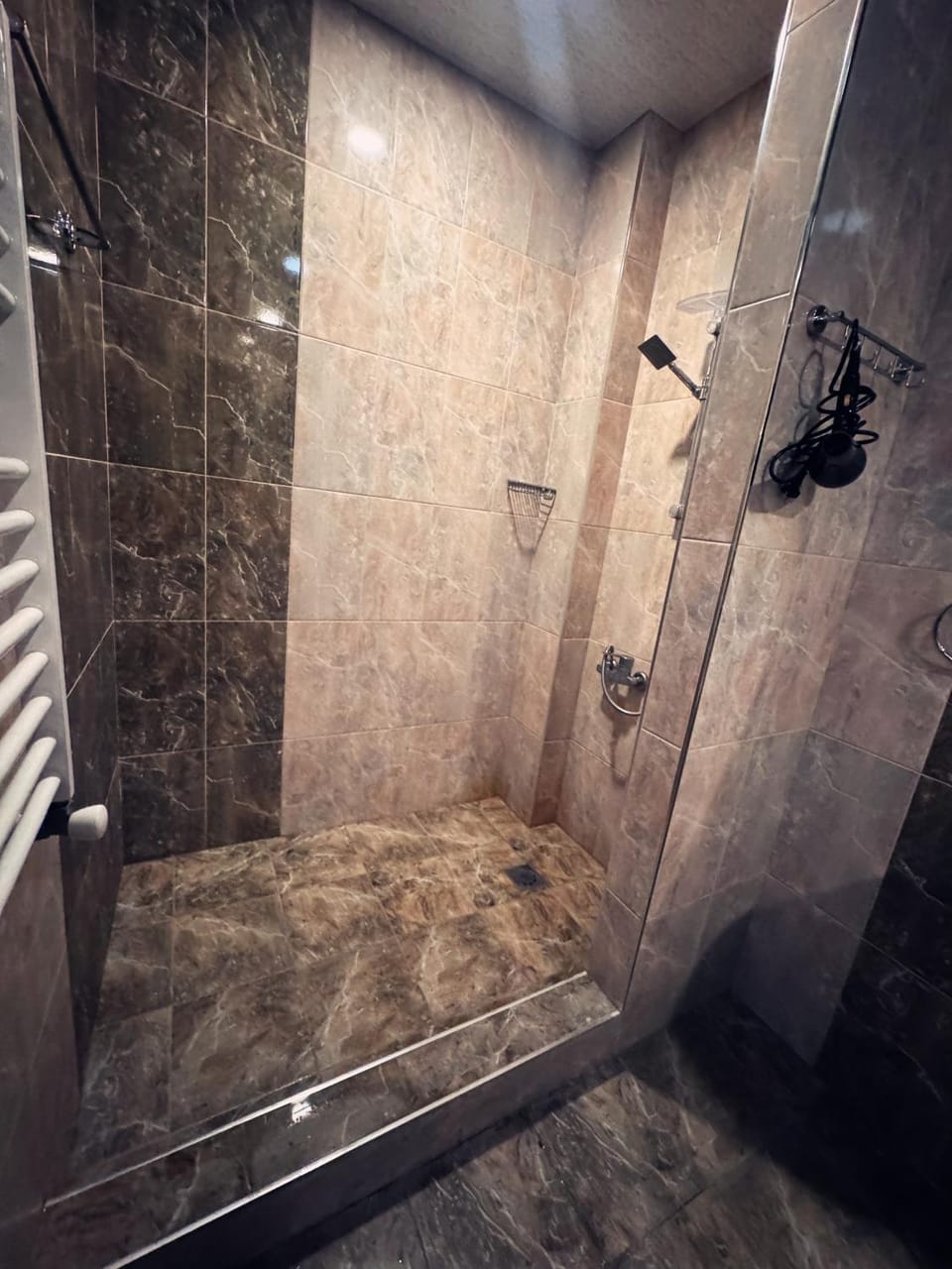 Luxury Stay with Pool in City Center Apartment in Yerevan
