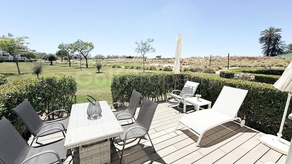 Beautiful 2 Bed Apartment with Golf Course Views Apartment in Region of Murcia