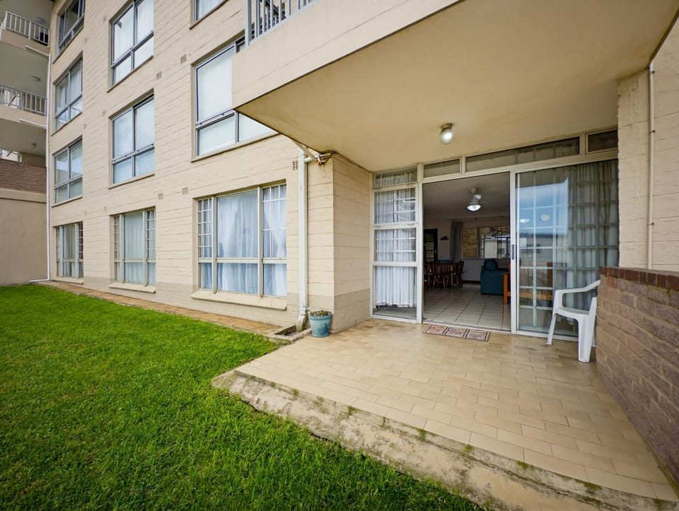 103 Kenwyn On Sea Apartment hotel in Dolphin Coast