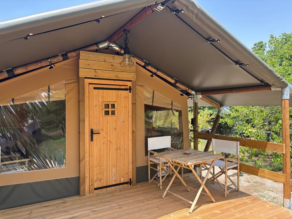 Vulture Glamping Luxury tent in Basilicata