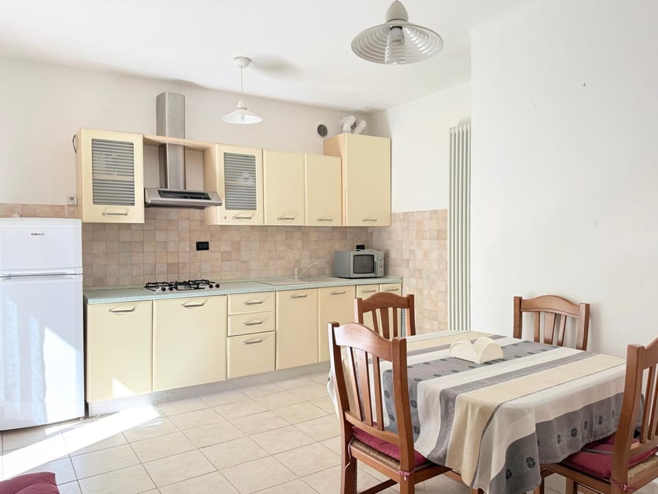 N320 - Numana, deliziosa cielo-terra in centro storico Apartment in Numana