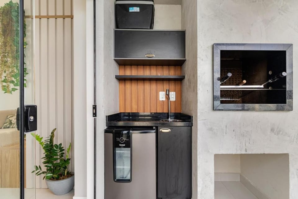 Bird's eye view, BBQ facilities, minibar