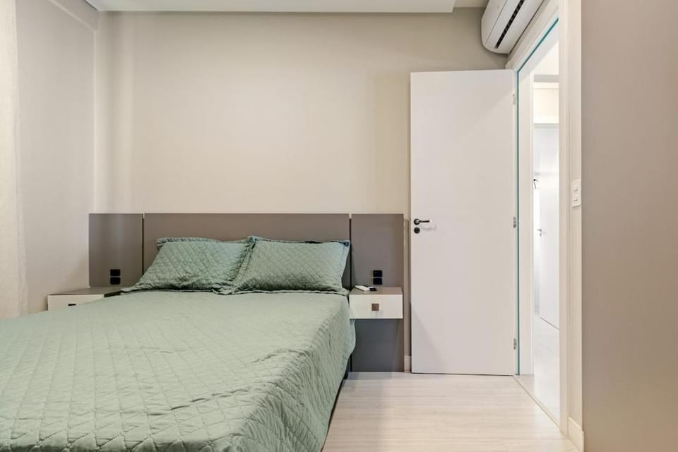 TV and multimedia, wardrobe, air conditioner