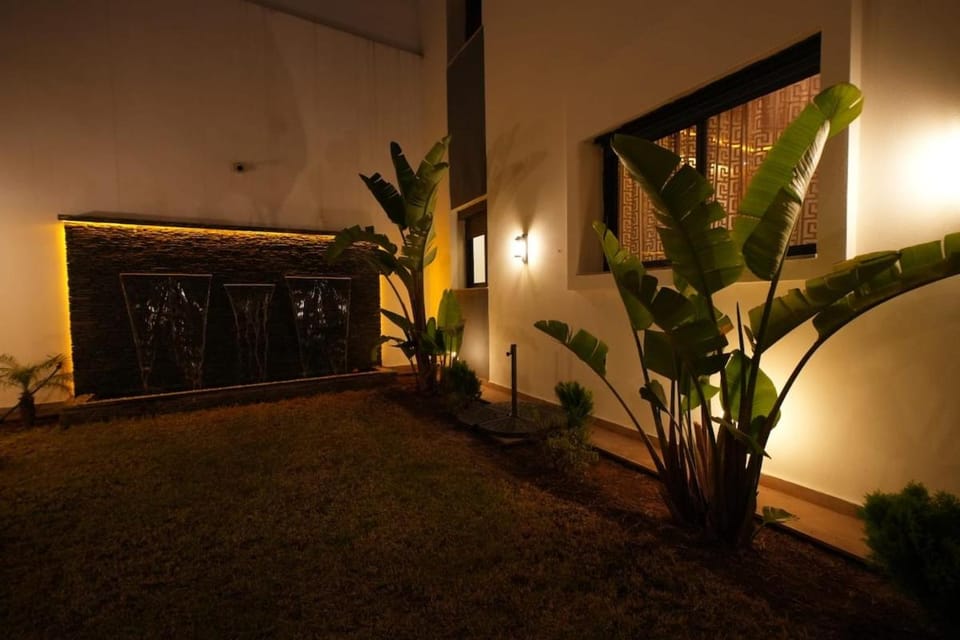 Luxuriöse neue Wohnung mit Veranda im Zentrum Apartment in Fez-Meknès
