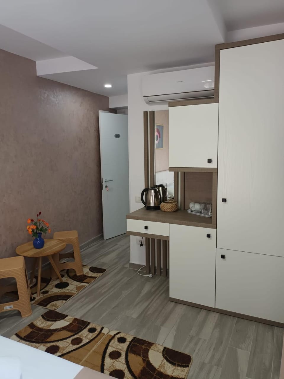 Coffee/tea facilities