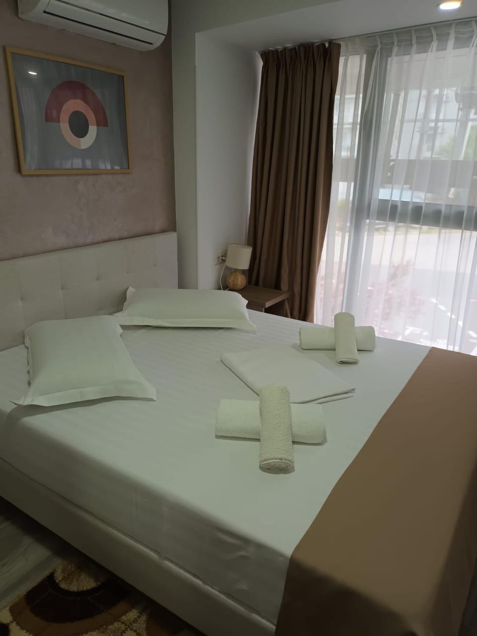 Bed, Photo of the whole room, Bedroom, towels, air conditioner