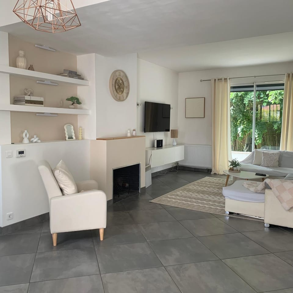 Maison familiale dans le var House in Brignoles