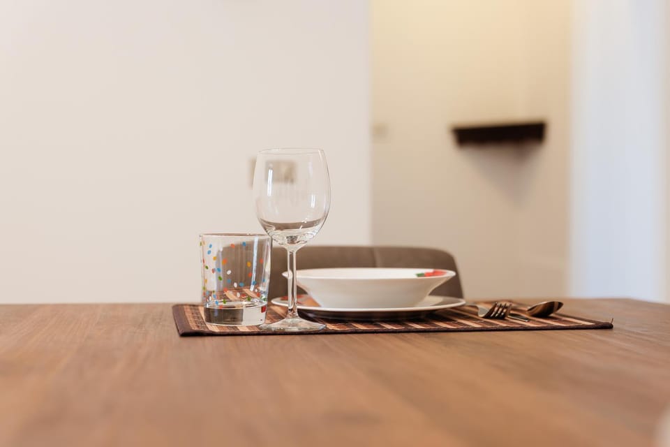 Dining area, Lunch