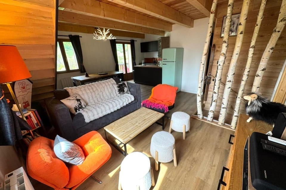 Bright family apartment with magnificent views Apartment in La Salle-les-Alpes