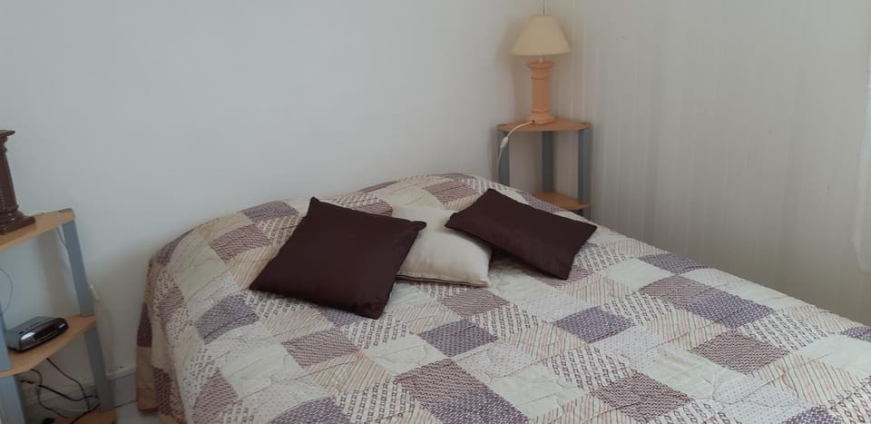 Karrec hir House in Kerlouan