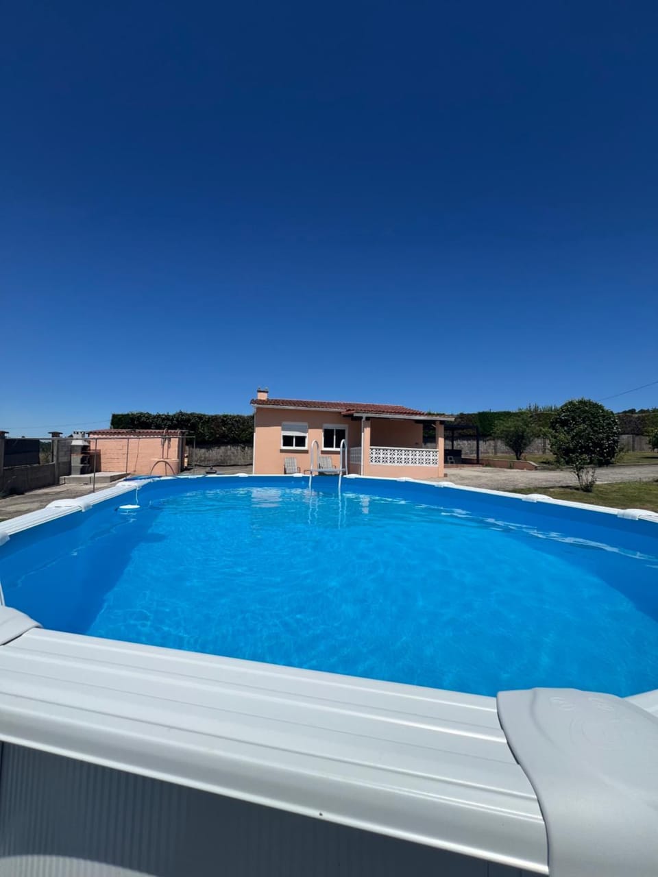 Casa con piscina y jacuzzi Abegondo A Coruña House in Galicia
