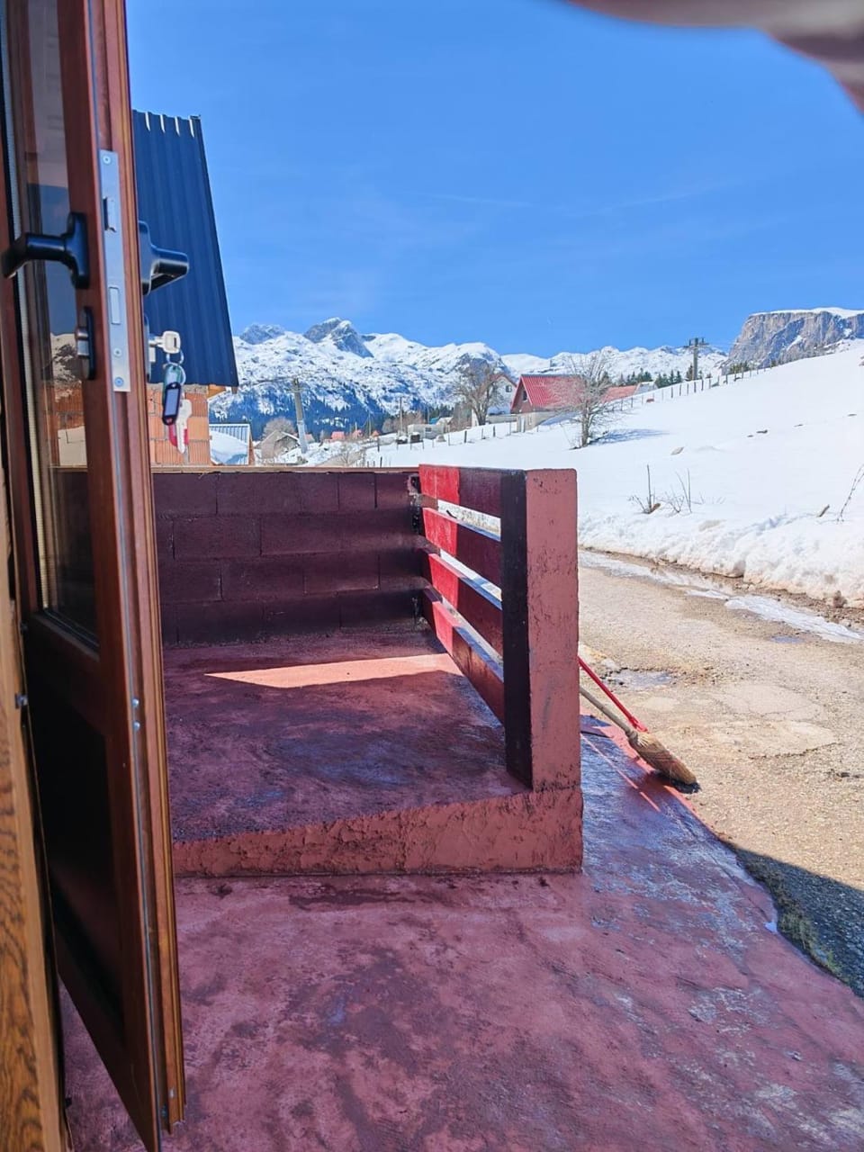 Brvnare tri srca, Zabljak, Pitomine Apartment in Montenegro