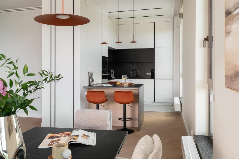 Kitchen or kitchenette, Living room, Seating area, Dining area, stove