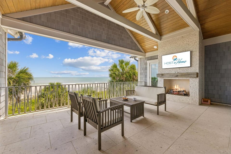 Day, Natural landscape, View (from property/room), Seating area, Sea view