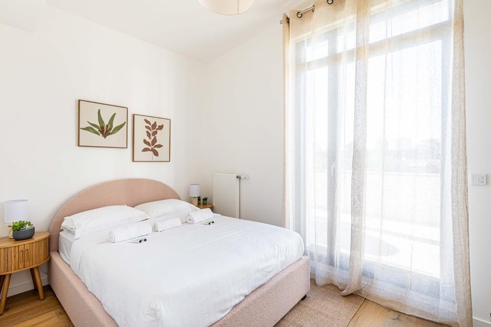 GuestReady - Spacious flat with furnished terrace Apartment in Île-de-France