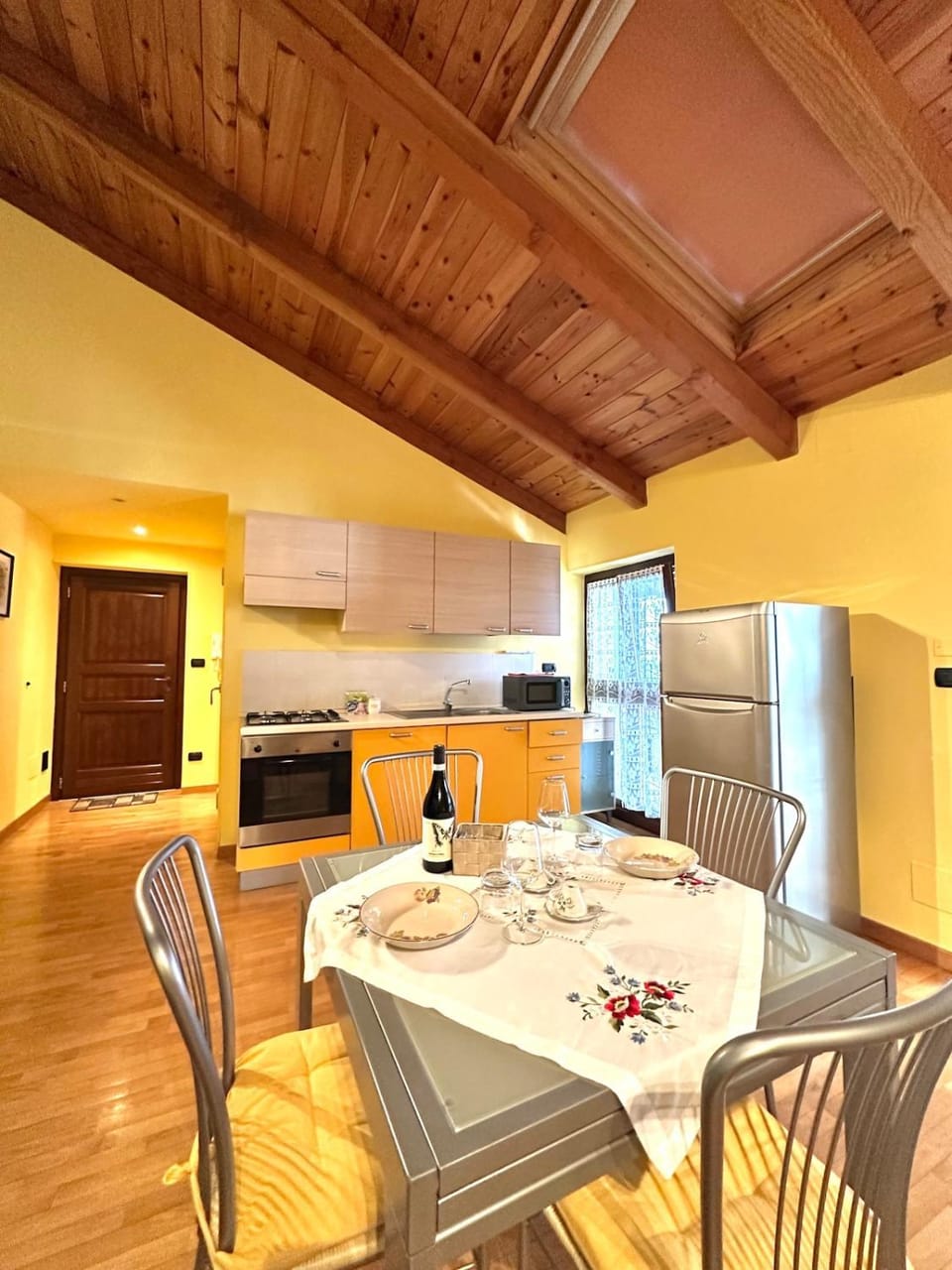 Elegante loft nel centro storico di Savigliano Apartment in Liguria