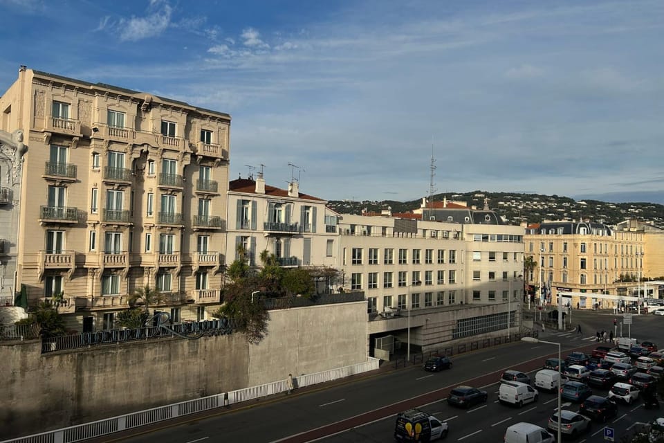 Cosy central one-bedroom apt 7 min from the Palais des Festivals Apartment in Cannes