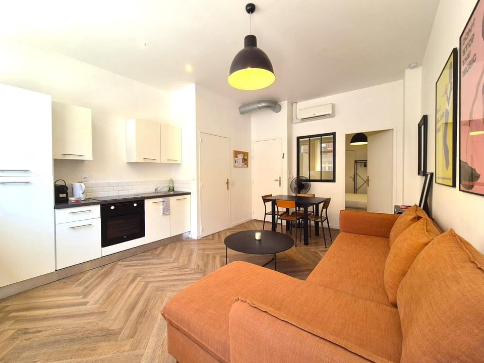 Le Shop - Reims Centre-ville Apartment in Reims