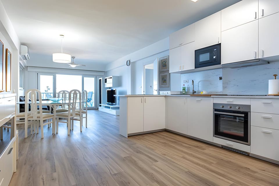 Living room, kitchen
