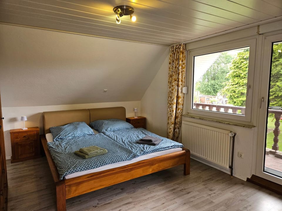 Bed, Bedroom
