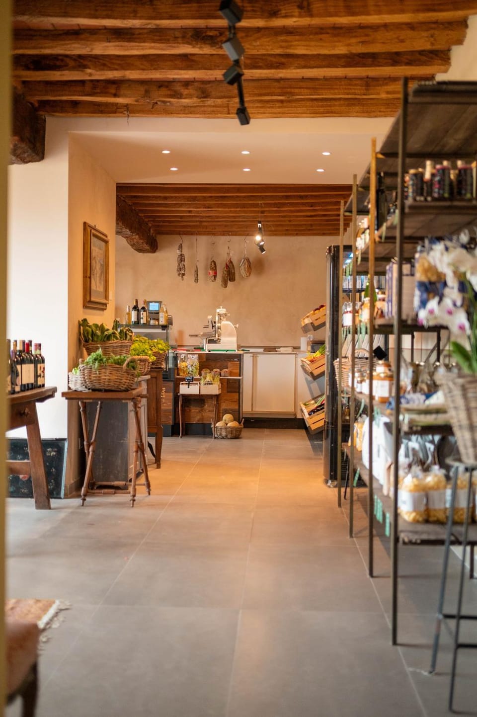 On-site shops, Food