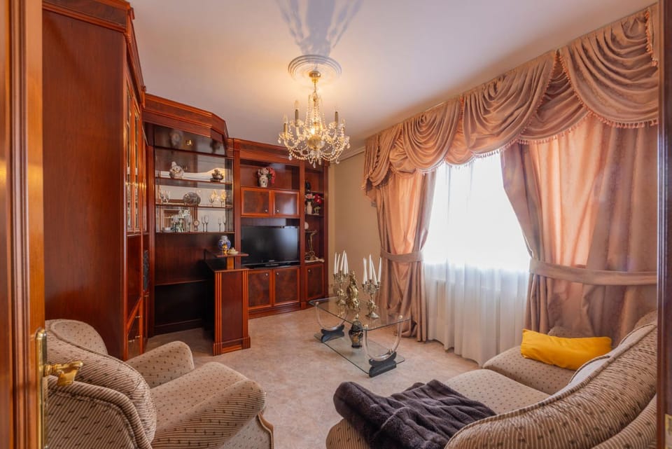 Lounge or bar