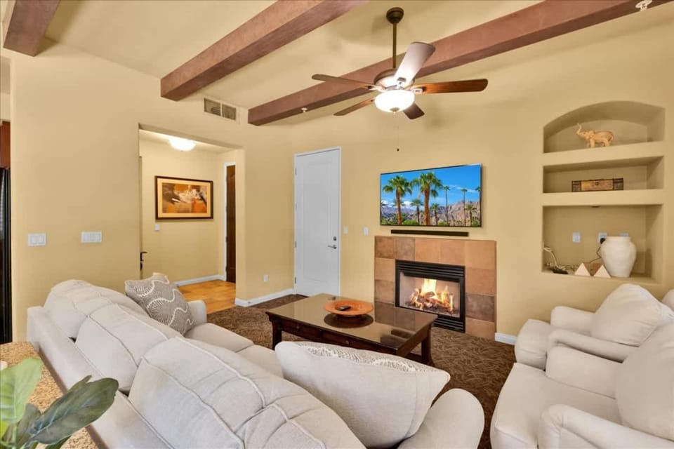 Desert Serenity #A - 1 BR Legacy Villas Apartment in Indian Wells