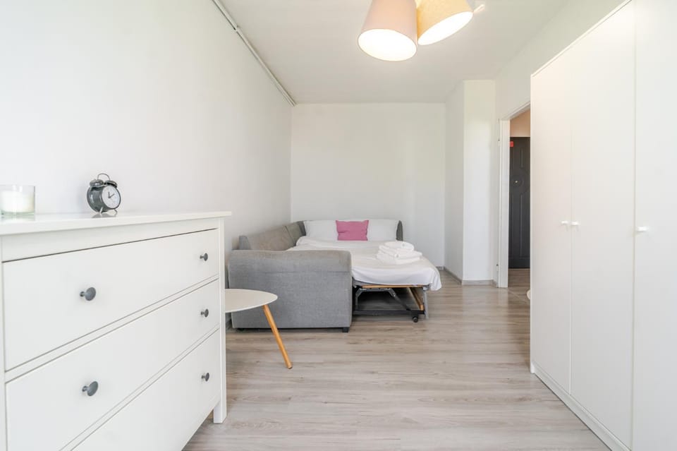 Living room, Photo of the whole room, Seating area, wardrobe