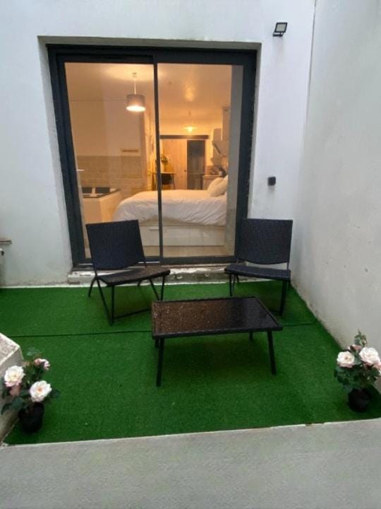 Patio, Balcony/Terrace