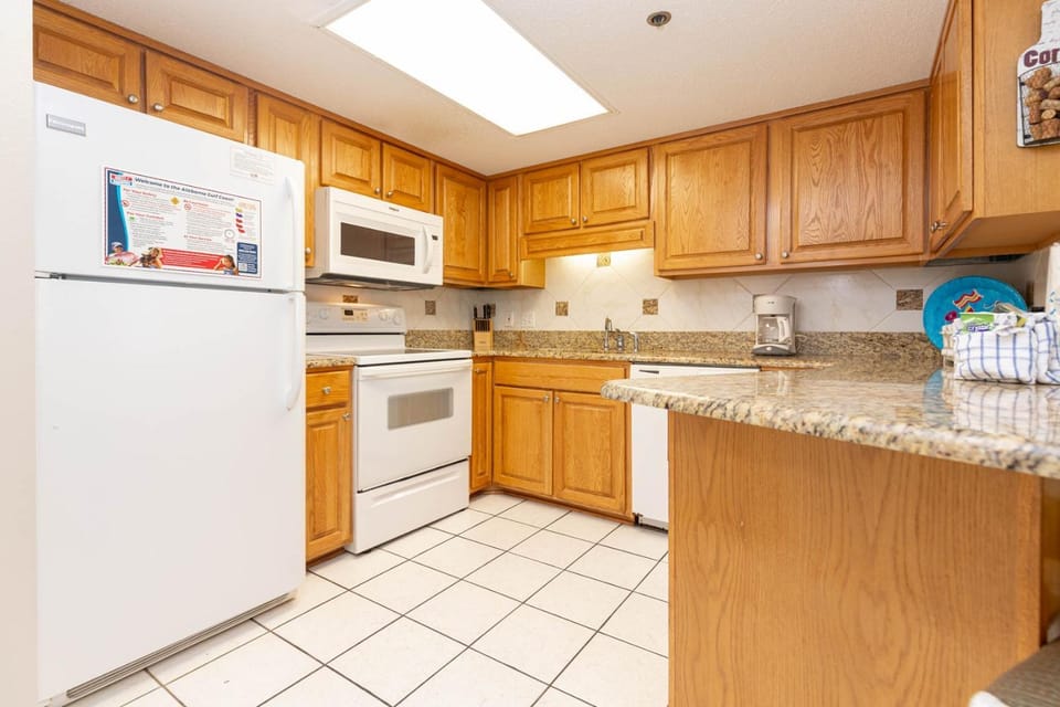 Phoenix East 2 - 2024 condo Apartment in Orange Beach