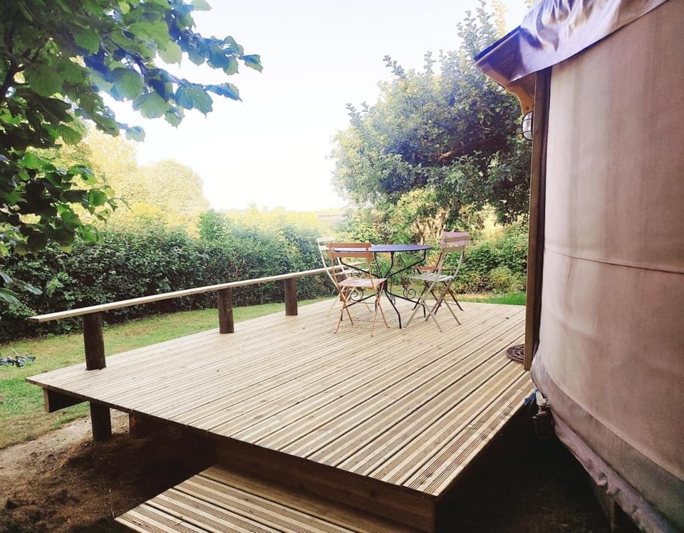 Au Clères de yourte House in Normandy