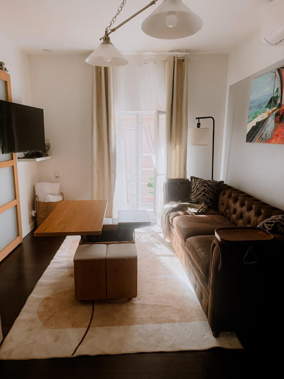 TV and multimedia, Living room, Seating area
