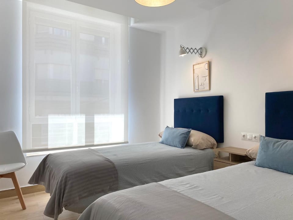 Quevedo Premium by ARoom Apartment in León