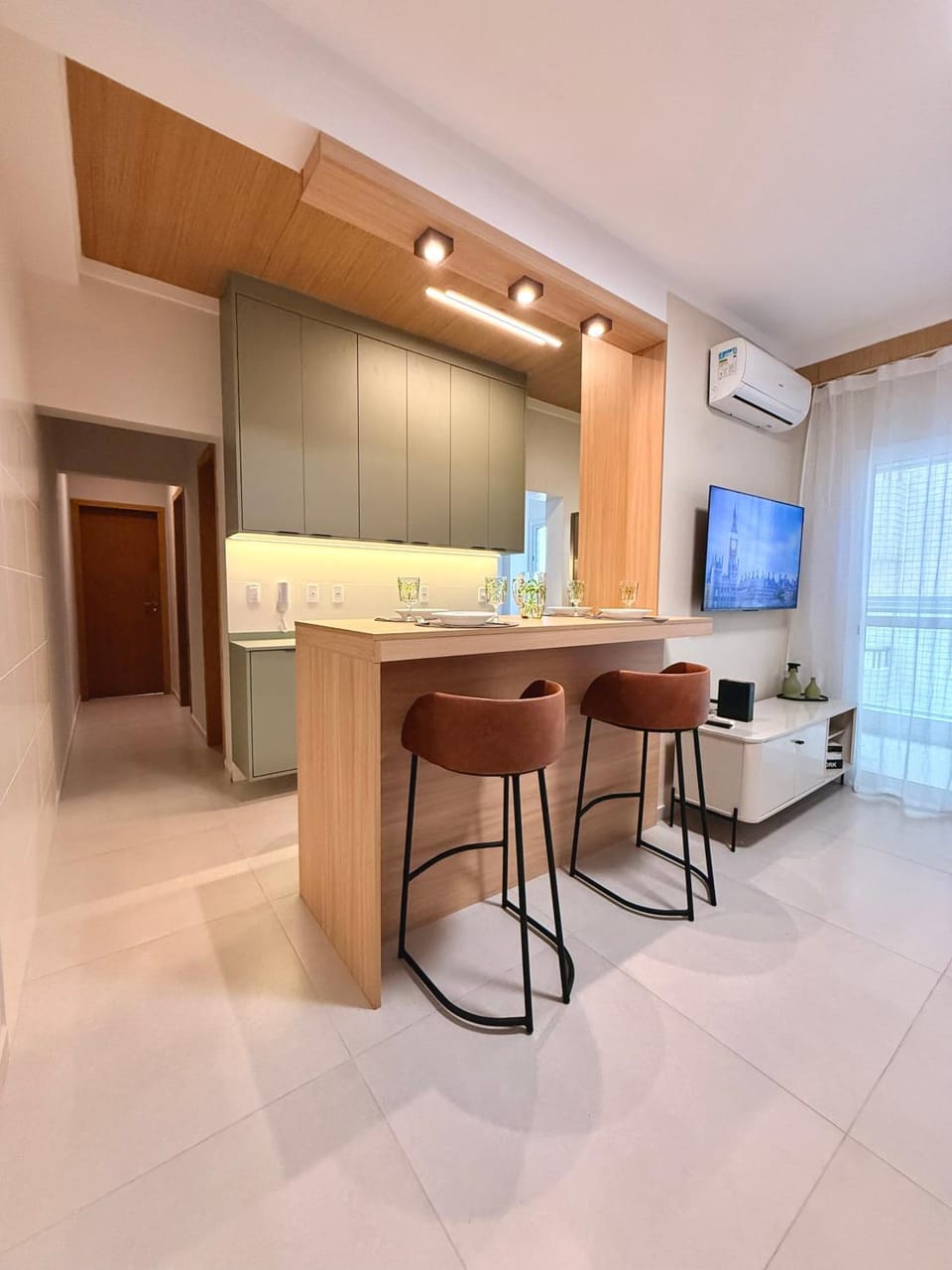 2 Suítes no Canto do Forte, 6 hóspedes, Garagem Apartment in Sao Paulo City