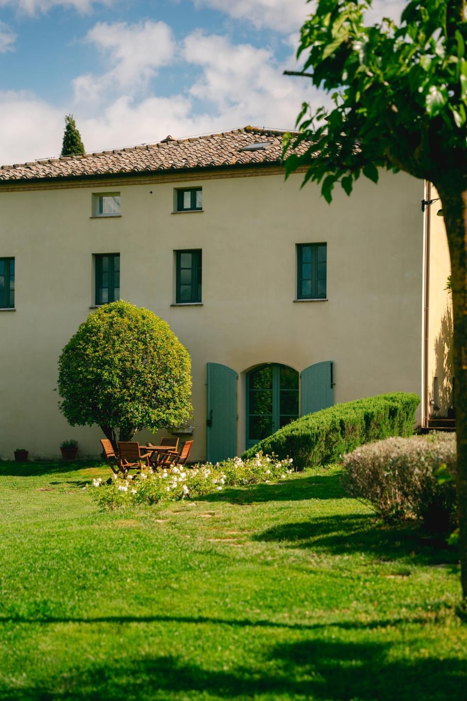 Property building, Garden view