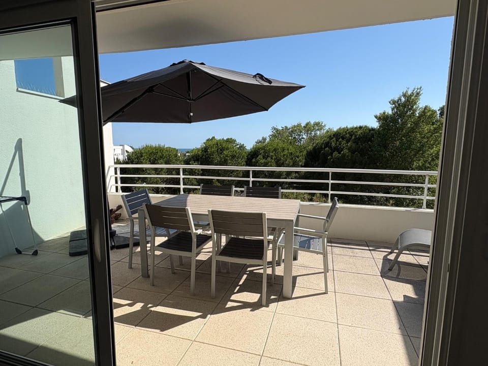 Day, Balcony/Terrace
