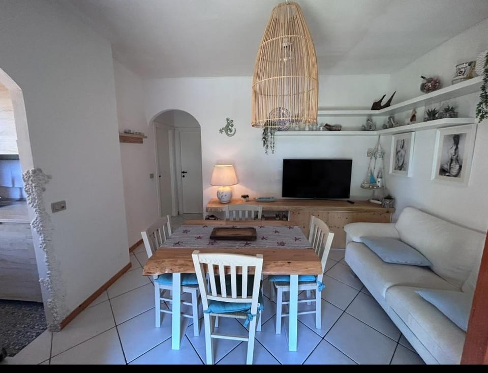 daNilomare House in Marcelli