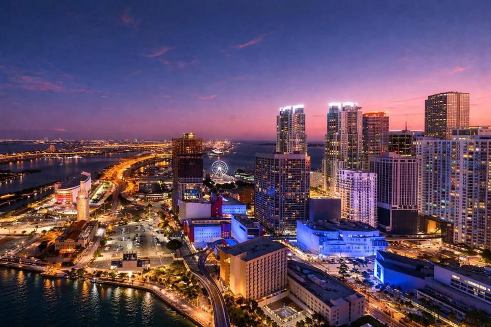 RS Suites - 501 First Residences Apartment in Miami